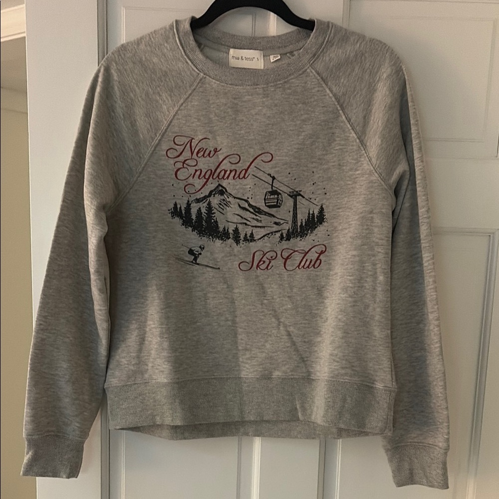 NWT Gray "New England Ski Club" Pullover Sweatshirt from Mia & Tess